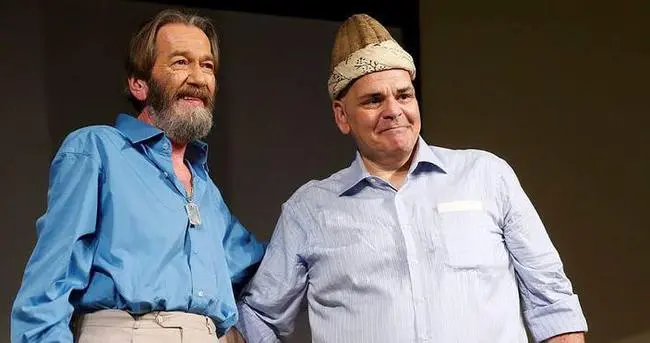 tiyatromuz yaşasın
