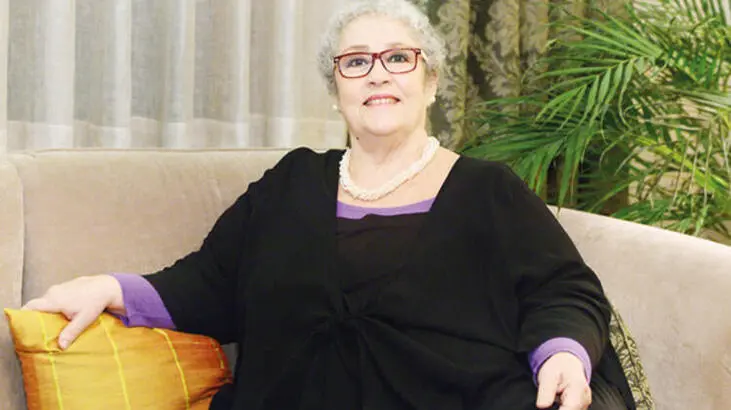 ayşegül atik