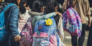 Okul Özlemiyle Yanıp Tutuşanlara En Farklı Okul Çantası Modelleri ve Okul Çantası Fiyatları