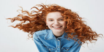 Daha Belirgin Bukleler İçin: Kıvırcık Saçlar İçin Şampuan Önerileri ve Fiyatları