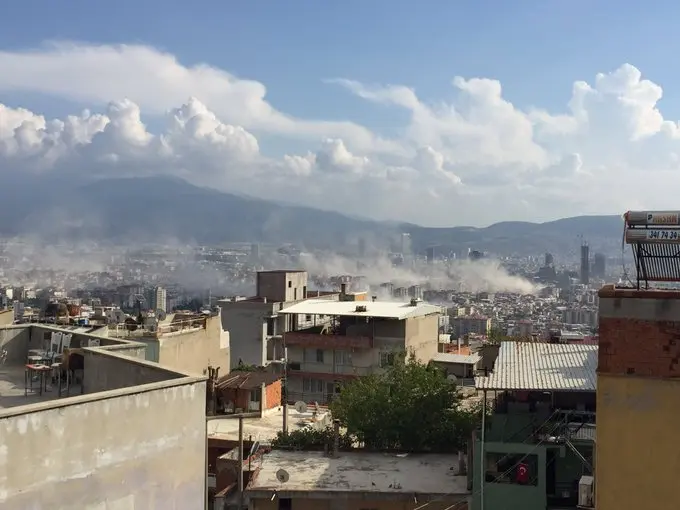 izmirde deprem