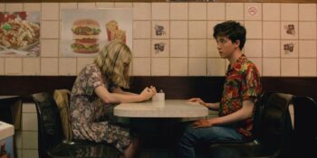 Buz Kesildik: Birinin Taş Kalpli Olduğunu Ortaya Çıkaran 8 Gizli Davranış