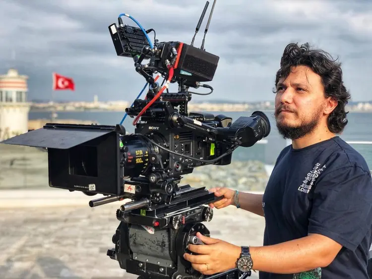 50 m2 dizisi senarist burak aksak listelist 