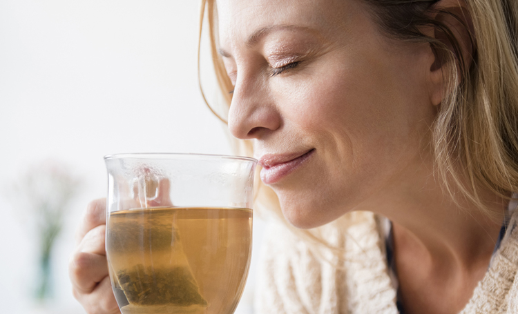 çay hakkında bilinmeyenler listelist yeşil çay siyah çay faydaları zararları