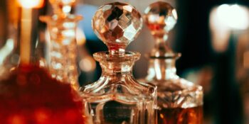 Parfüm Bozulur Mu? Parfümünüzü Uzun Yıllar Saklamak İçin Bilmeniz Gerekenler