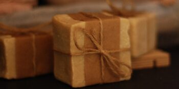 Bitkisel Defne Sabununun Az Bilinen Mucizevi Faydaları