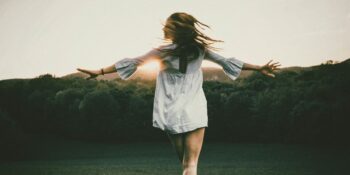 En İyisini Hak Ediyorsunuz: Kendinize Daha Fazla Şefkat Göstermenin 9 Yolu