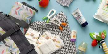 Bebek Bakım Çantasında Mutlaka Bulunması Gereken 24 Şey