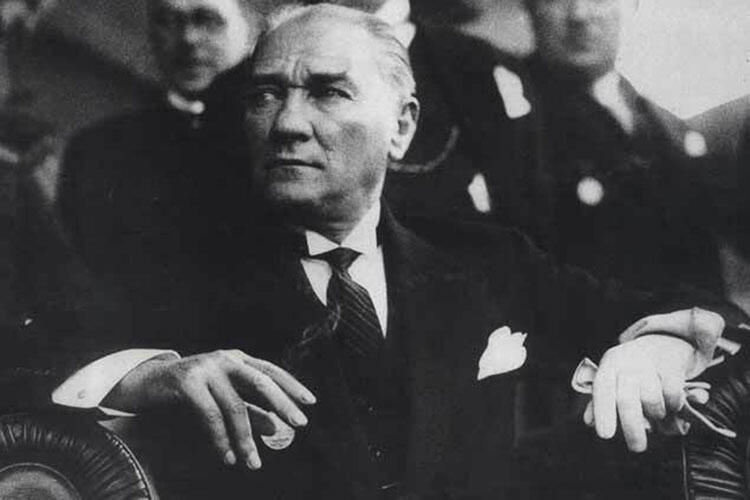 Mustafa Kemal Atatürk dünyada tanınmış Türk liderler listelist