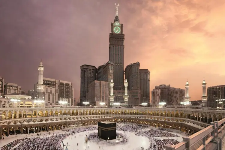 dünyanın en yüksek binaları listelist Abraj Al Bait Clock Tower Ebrac el Beyt