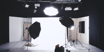 Kendi Stüdyonuzu Kurun! Evde Fotoğraf Stüdyosu Kurmak İçin İhtiyacınız Olan Her Şey
