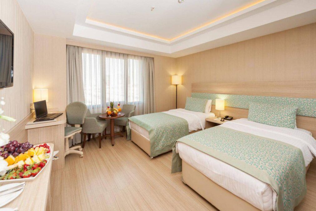 Hotel Golden Way Giyimkent istanbuldaki iş otelleri listelist