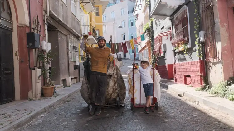 kağıttan hayatlar