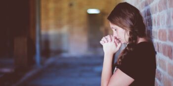 Yeni Başlayanlar İçin Anı Yaşama Kılavuzu: Anda Kalmak Neden Önemlidir?