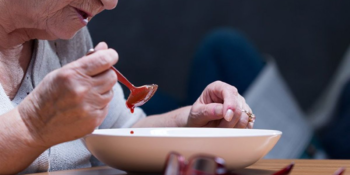 Yaşlılık Dönemi İçin Genel Beslenme Önerileri