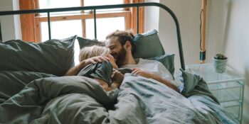 Bilim Açıklıyor! Çiftlerin Aynı Saatlerde Uyuması Neden Önemli?