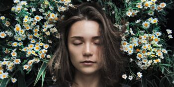 Deliksiz Bir Uyku İçin: Geceleri Sizi Uyutmayan Düşünceleri Nasıl Susturabilirsiniz?