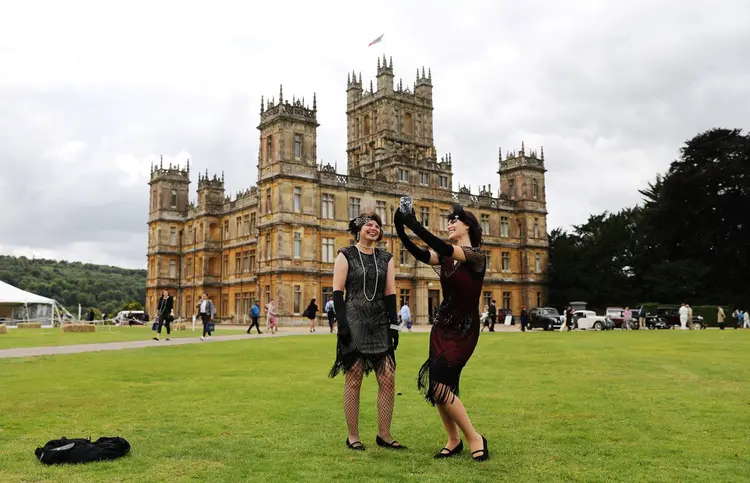 Highclere Kalesi