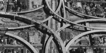 Amerika’nın En Büyük Bayındırlık Projesi Irk Ayrımcılığını Nasıl Güçlendirdi?