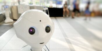 İnsan Özellikleri Kopyalandıktan Sonra Irkçı ve Homofobik Cevaplar Vermeye Başlayan Yapay Zeka Delphi