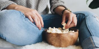 Her Gün Patlamış Mısır Yerseniz Vücudunuza Ne Olur?