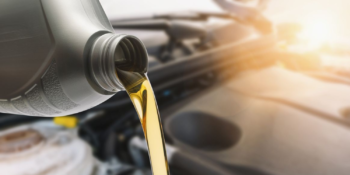 Arabasına Değer Verenlerin Tercih Edebileceği En İyi 8 Motor Yağı