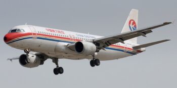 Uçak Kazalarının Çok Nadir Yaşandığı Çin’de 132 Kişiyi Taşıyan Yolcu Uçağı Düştü