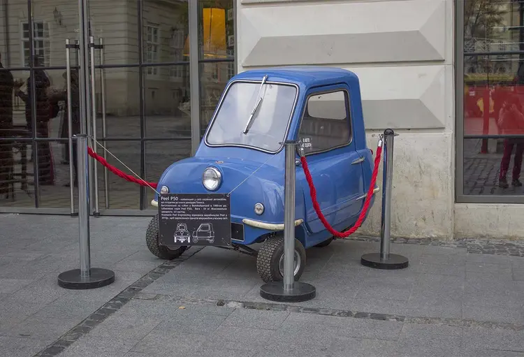 Peel P50