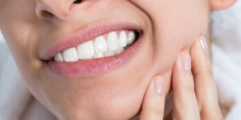 Bruksizm Nedir? Geceleri Diş Gıcırdatmanızı Önlemeye Yardımcı Olacak Çözüm Önerileri