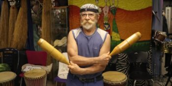 Türk Müzik Tarihinin Yaşayan Efsanesi Ve Caz Müziğin Öncüsü Okay Temiz Kimdir?