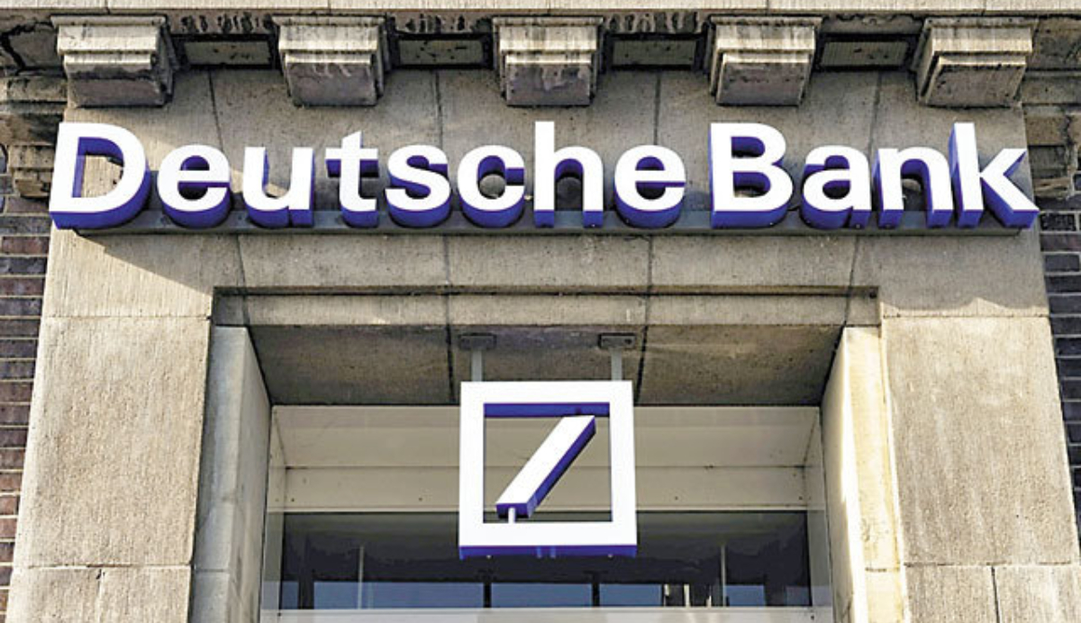 Credit Suisse ve Deutsche Bank batıyor mu