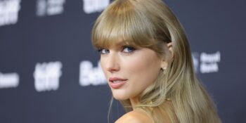 Taylor Swift Rekor Kırdı! Son Albümündeki 10 Şarkı Billboard Listesinin İlk 10 Sırasına Yerleşti