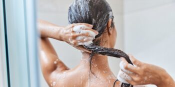 Toplanın Açıklıyoruz! Kış Aylarında Islak Saçla Uyursanız Ne Olur?