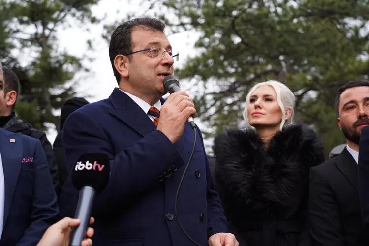 melek mızrak subaşı