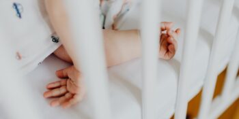 Bebeğinizin Ve Çocuğunuzun Uykuya Dalmasını Kolaylaştıracak En Güzel 15 Ninni