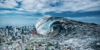 Bazıları Gökdelen Boyunda! Dünya Tarihinde Kaydedilen En Büyük 8 Tsunami