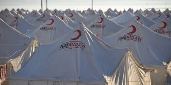 Kızılay Tepkilerin Odağında: Kurumun Ahbap Derneğine Çadır Sattığı Ortaya Çıktı