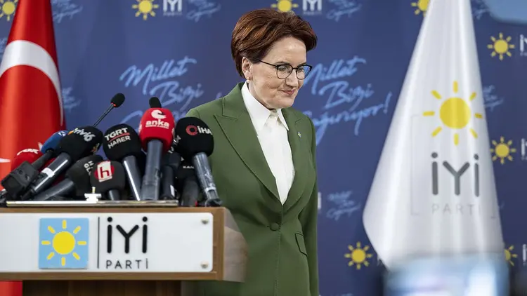 meral akşener
