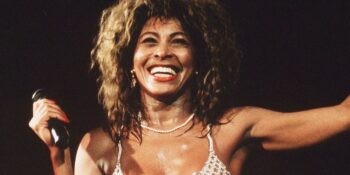 83 Yaşında Hayatını Kaybeden Rock’n Roll Kraliçesi Tina Turner Kimdir?