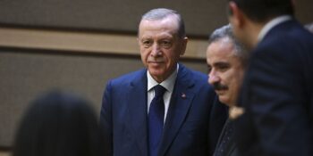 Seçim 2023: Recep Tayyip Erdoğan Tekrar Cumhurbaşkanı Seçildi