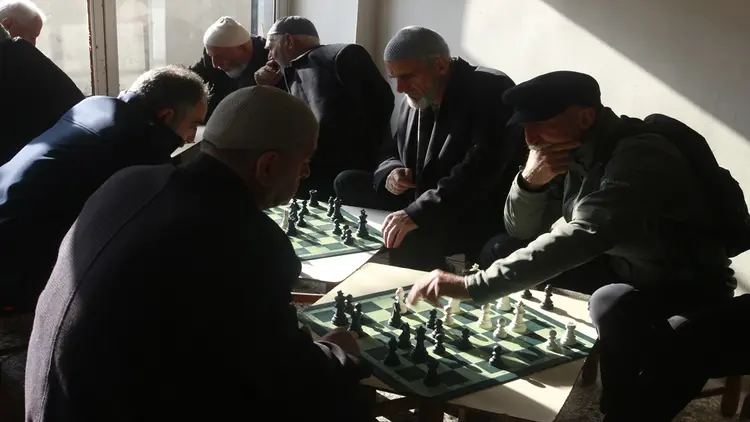 satranç kıraathanesi