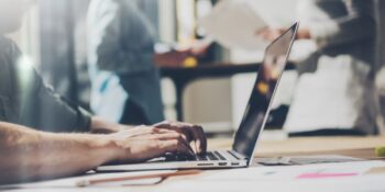 Yapay Zekâ Sohbet Botu ChatGPT’yi İş Hayatınızda Nasıl Kullanabilirsiniz?