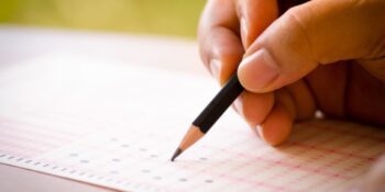 Akademik Kariyer Hedefiyle Yola Çıkanlar İçin En İyi YDS Hazırlık Kitapları