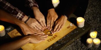 Ouija Tahtası Aracılığıyla İnsanlarla İletişim Kurduğuna İnanılan Şeytani Varlık: Zozo