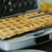 Ev Konforunda Lezzetli Tarifler Hazırlamak İsteyenler İçin En İyi Waffle Makinesi Modelleri