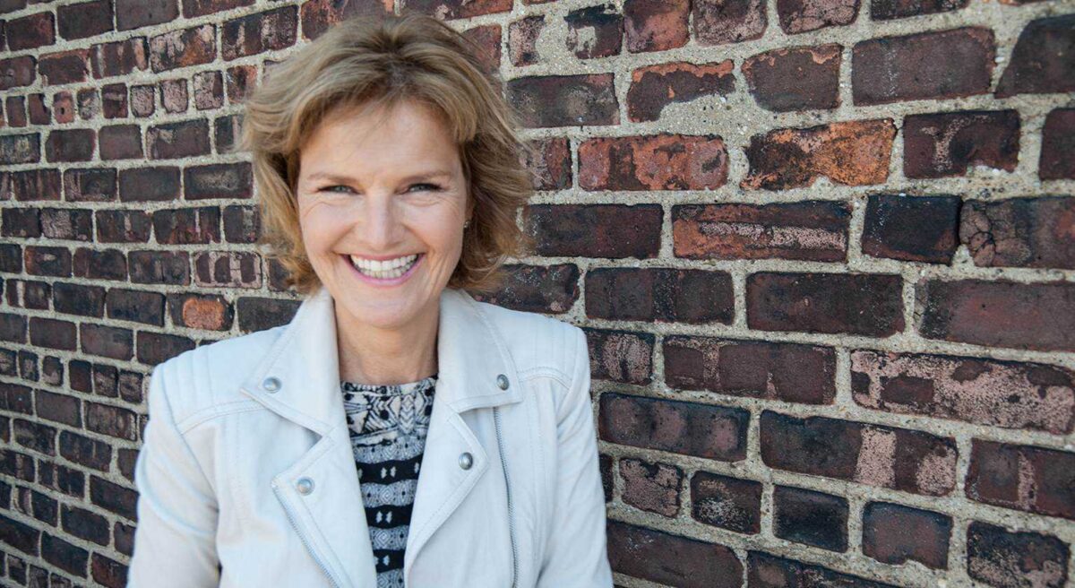 Uçak Kazası Sonrası Ormanda Yaşam Savaşı Veren Annette Herfkens’in Hikâyesi