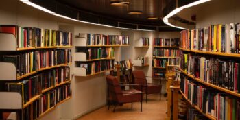 Psikologların Tavsiye Ettiği Kitaplar: Hayata Karşı Farkındalığınızı Artıracak 15 Kitap