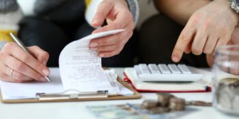 Finansal Stres: Maddi Kaygılarla Mücadele Etmenin 7 Etkili Yolu