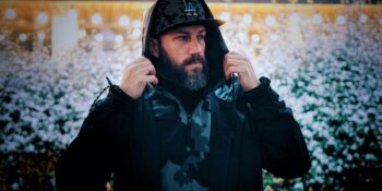 Sakal Uzatma Rehberi: Farklı Bir Tarz Denemek İsteyenler İçin Hızlı Sakal Uzatma Yöntemleri