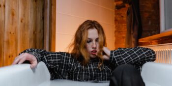 Uzun Vadede Anksiyete Bozukluğunu Kötüleştiren 6 Sıradan Davranış